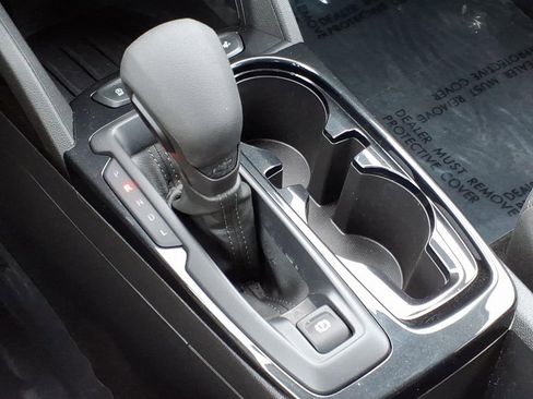 Used 2025 Chevrolet TrailBlazer LT image 14