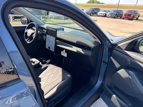 Used 2024 Ford Mustang Mach-E Select RWD image 15
