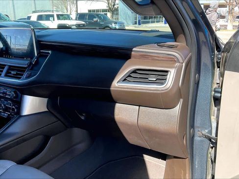 Used 2021 Chevrolet Tahoe Z71 w/ Z71 Off-Road Package image 20