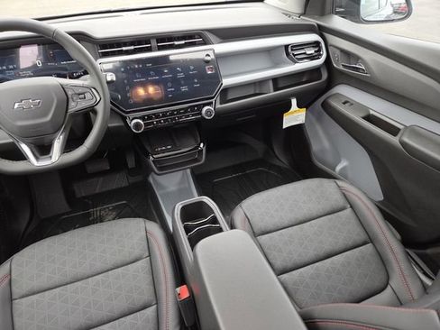 New 2027 Chevrolet Bolt RS w/ Technology Package FWD image 30