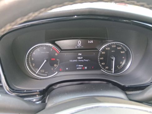 Used 2021 Cadillac XT5 Premium Luxury AWD/4WD image 13