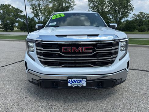 Used 2026 GMC Sierra 1500 SLT AWD/4WD image 7