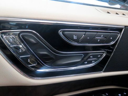 Used 2019 Lincoln Navigator Reserve w/ Cargo Package image 35