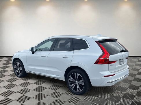 Used 2023 Volvo XC60 B5 Plus w/ Protection Package Premier image 5