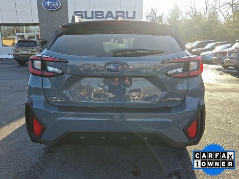 Certified 2025 Subaru Crosstrek 2.0i Premium image 8