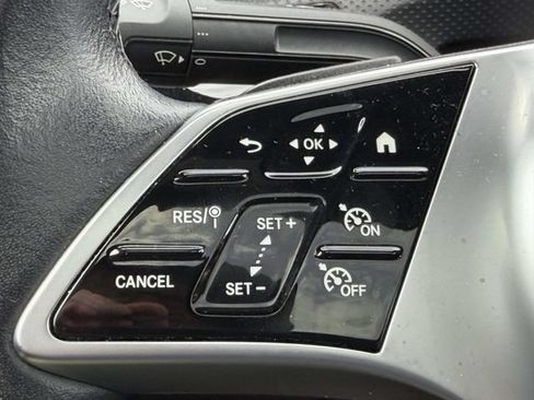 Used 2025 Mercedes-Benz CLA 250 image 21