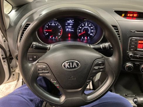 Used 2015 Kia Forte LX w/ Popular Package image 18