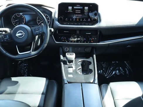 Used 2023 Nissan Rogue SL w/ SL Premium Package FWD image 24