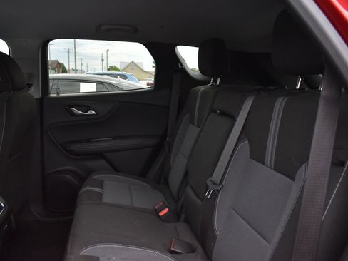 Used 2024 Chevrolet Blazer LT w/ Convenience Package FWD image 14