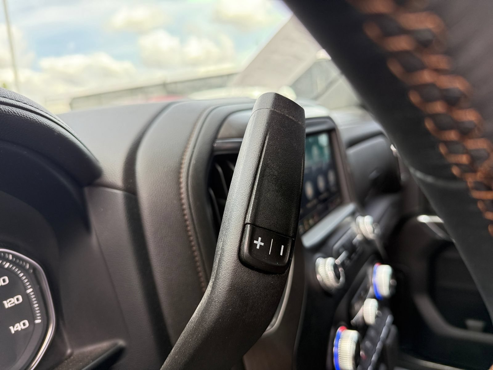 Used 2022 GMC Sierra 1500 AT4 AWD/4WD image 19