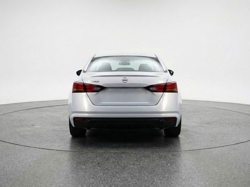 Used 2025 Nissan Altima 2.5 SR image 7