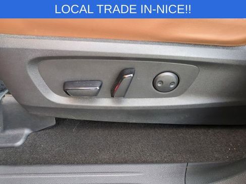 Used 2023 Nissan Pathfinder Platinum image 17