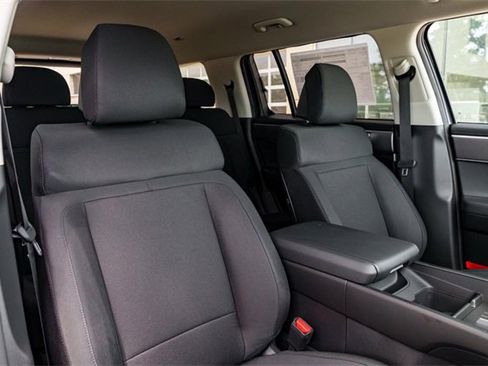 New 2026 Hyundai Santa Fe SE image 25