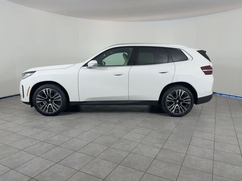 New 2026 BMW X3 xDrive30 w/ Premium Package image 2