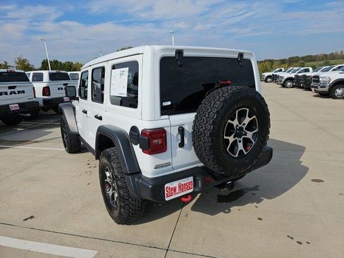 Used 2021 Jeep Wrangler Unlimited Rubicon image 3