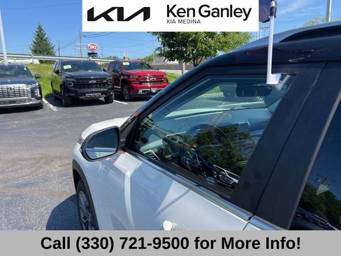 Used 2024 Kia Seltos S AWD/4WD image 25