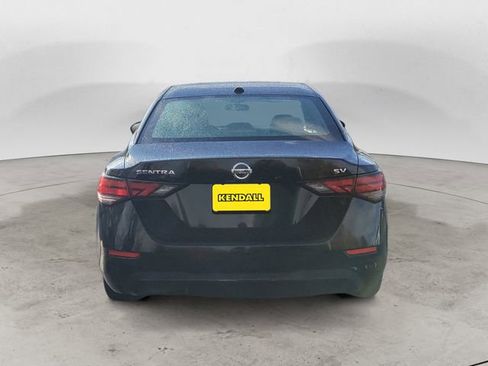 Used 2022 Nissan Sentra SV image 4