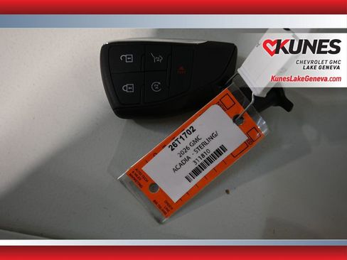 New 2026 GMC Acadia Denali Ultimate w/ LPO, Floor Liner Package AWD/4WD image 10