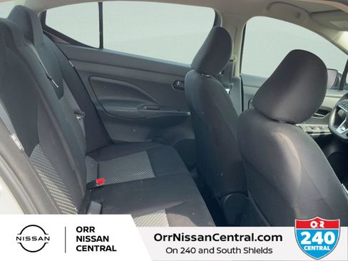 Used 2022 Nissan Versa S w/ Trunk Package FWD image 12
