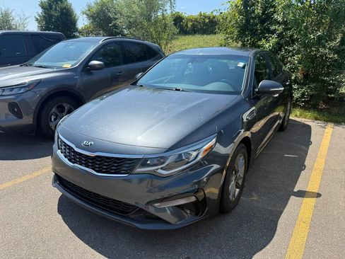 Used 2020 Kia Optima LX FWD image 4