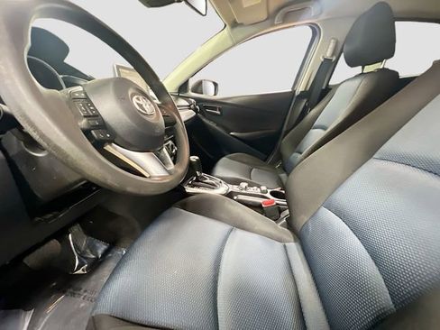 Used 2018 Toyota Yaris iA image 21