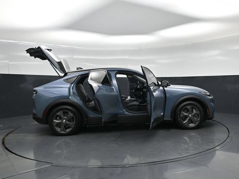 Used 2023 Ford Mustang Mach-E Select RWD image 4