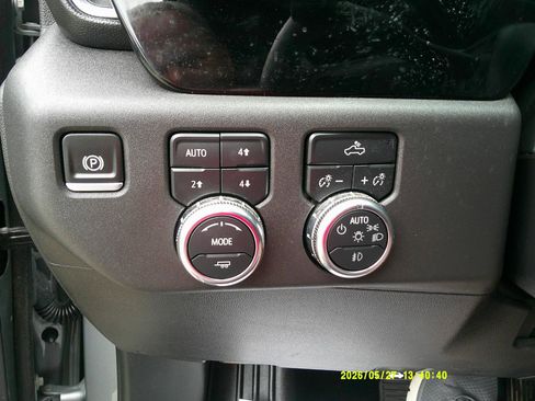 Used 2025 GMC Sierra 1500 Elevation w/ X31 Off-Road Package AWD/4WD image 24