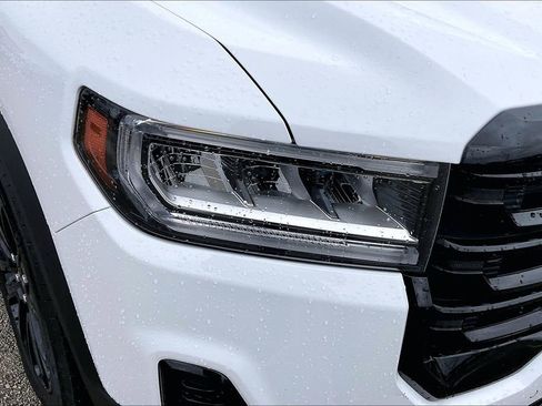 Used 2023 GMC Acadia SLE w/ Driver Convenience Package image 33