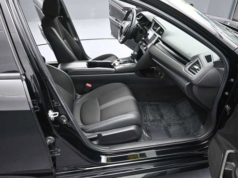 Used 2021 Honda Civic Sport image 16