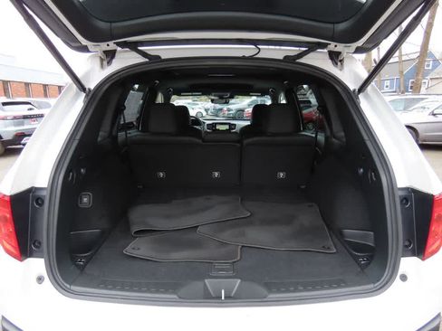 Used 2023 Honda Passport Elite image 11