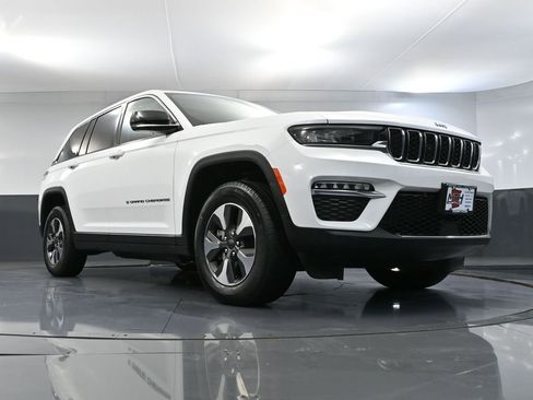Used 2022 Jeep Grand Cherokee Limited 4xe image 56