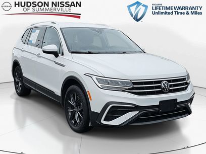 Used 2024 Volkswagen Tiguan SE