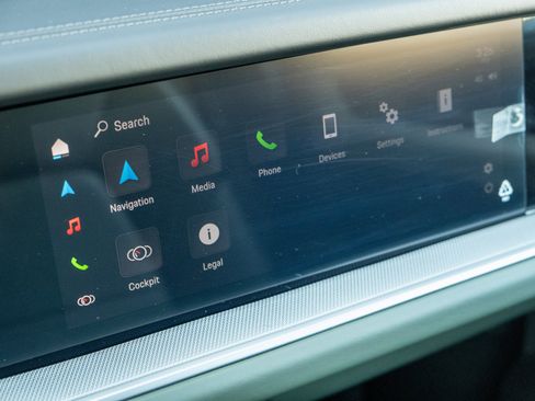 Certified 2024 Porsche Cayenne image 34