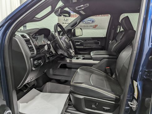 Used 2021 RAM 2500 Laramie w/ Night Edition image 15