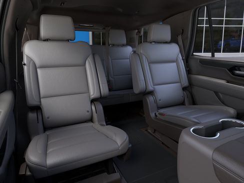 New 2026 GMC Yukon Elevation w/ Elevation Premium Package AWD/4WD image 18