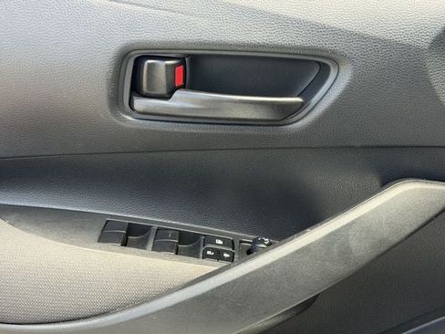 Used 2023 Toyota Corolla LE FWD image 22