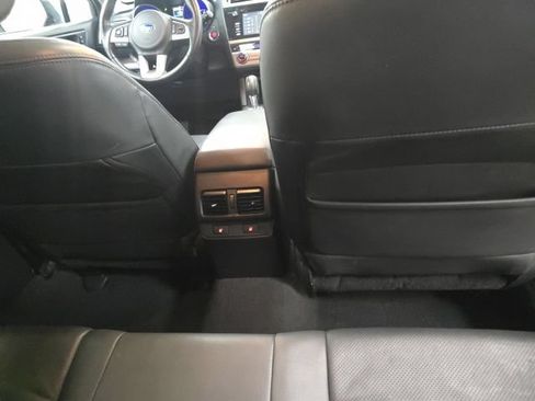 Used 2015 Subaru Outback 2.5i Limited AWD/4WD image 10