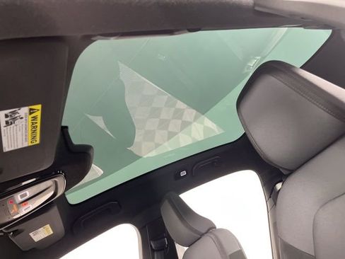 Used 2022 Polestar Polestar 2 w/ Plus Package image 32