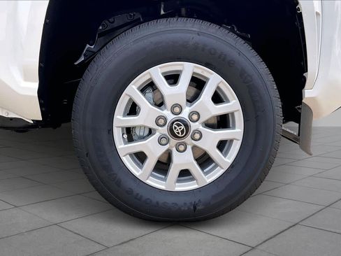 New 2026 Toyota Tacoma SR5 AWD/4WD image 12