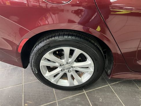 Used 2015 Chrysler 200 Limited w/ Convenience Group image 30