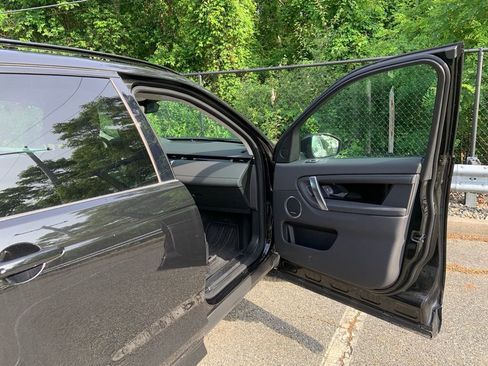 Certified 2024 Land Rover Discovery Sport S image 14