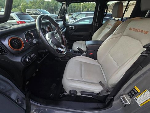 Used 2022 Jeep Gladiator Mojave image 17