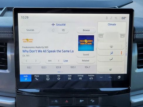 Certified 2024 Ford Expedition Max XLT image 16