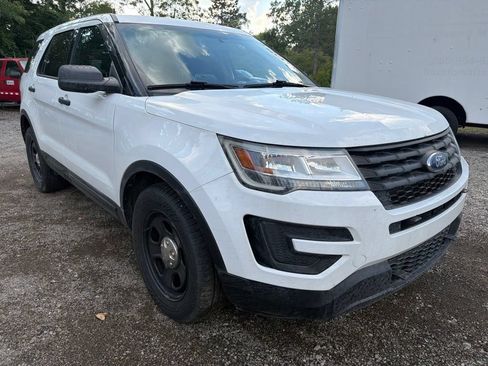 Used 2018 Ford Explorer 4WD Police Interceptor image 3
