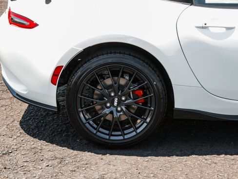 New 2026 MAZDA MX-5 Miata Club w/ Brembo/BBS Recaro Package RWD image 4