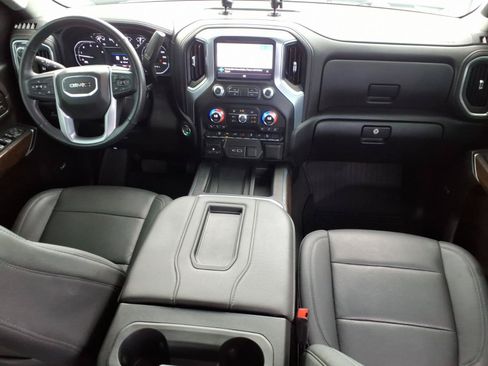 Used 2022 GMC Sierra 2500 SLT w/ SLT Premium Package AWD/4WD image 17