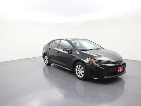 Used 2024 Toyota Corolla LE FWD image 31