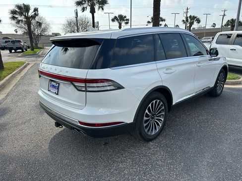 Used 2023 Lincoln Aviator Reserve image 6