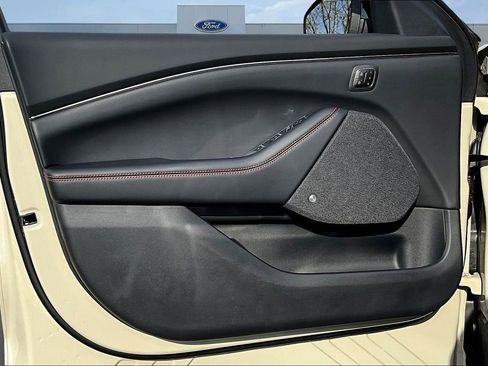 New 2026 Ford Mustang Mach-E Premium AWD/4WD image 25