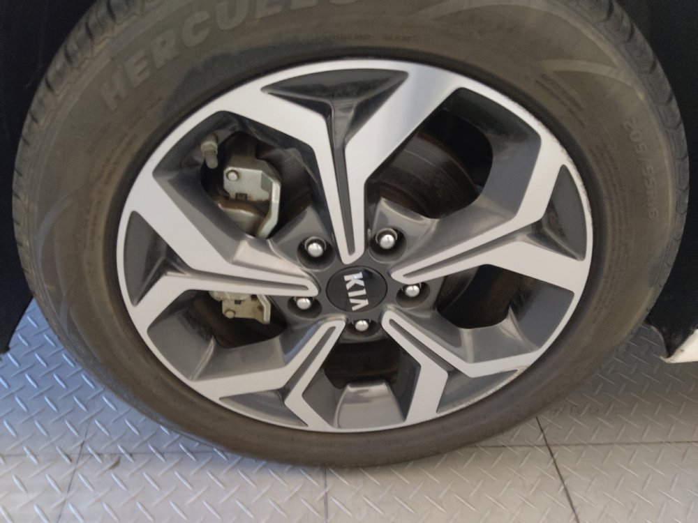 Used 2021 Kia Forte LXS FWD image 31